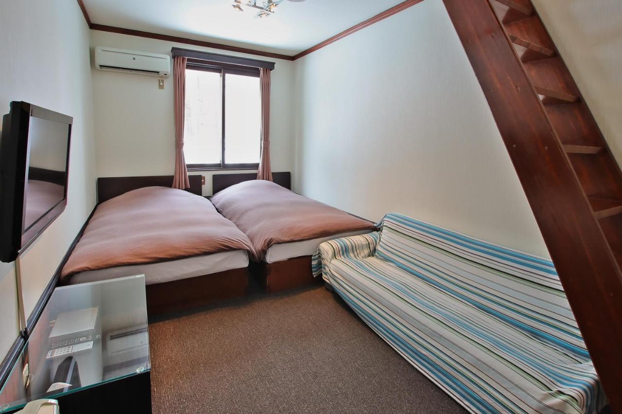 โฮเต็ล อีเทอร์นอล เฟลม Bed & Breakfast ฮาคุบะ ภายนอก รูปภาพ