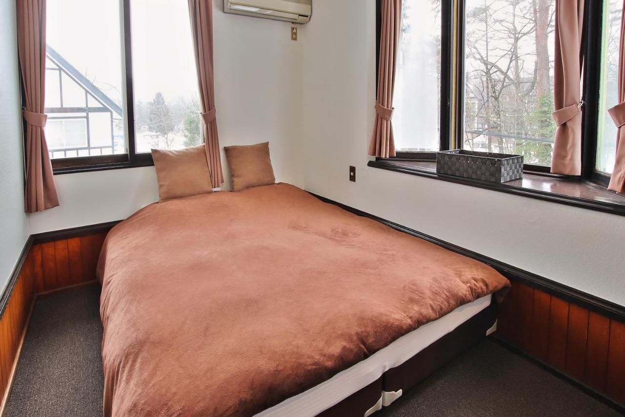 โฮเต็ล อีเทอร์นอล เฟลม Bed & Breakfast ฮาคุบะ ภายนอก รูปภาพ