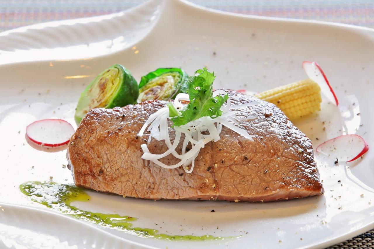 โฮเต็ล อีเทอร์นอล เฟลม Bed & Breakfast ฮาคุบะ ภายนอก รูปภาพ